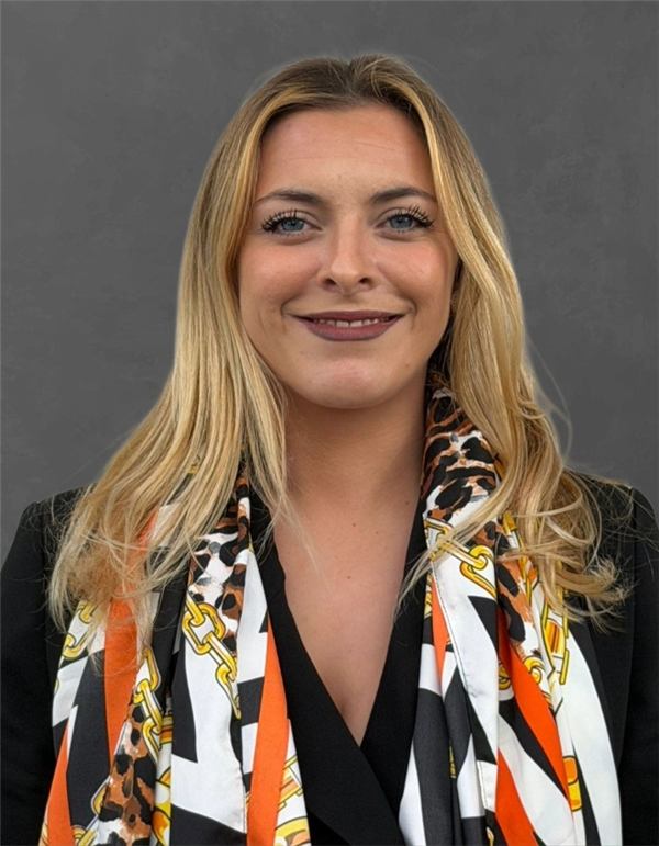 Lilie Nina